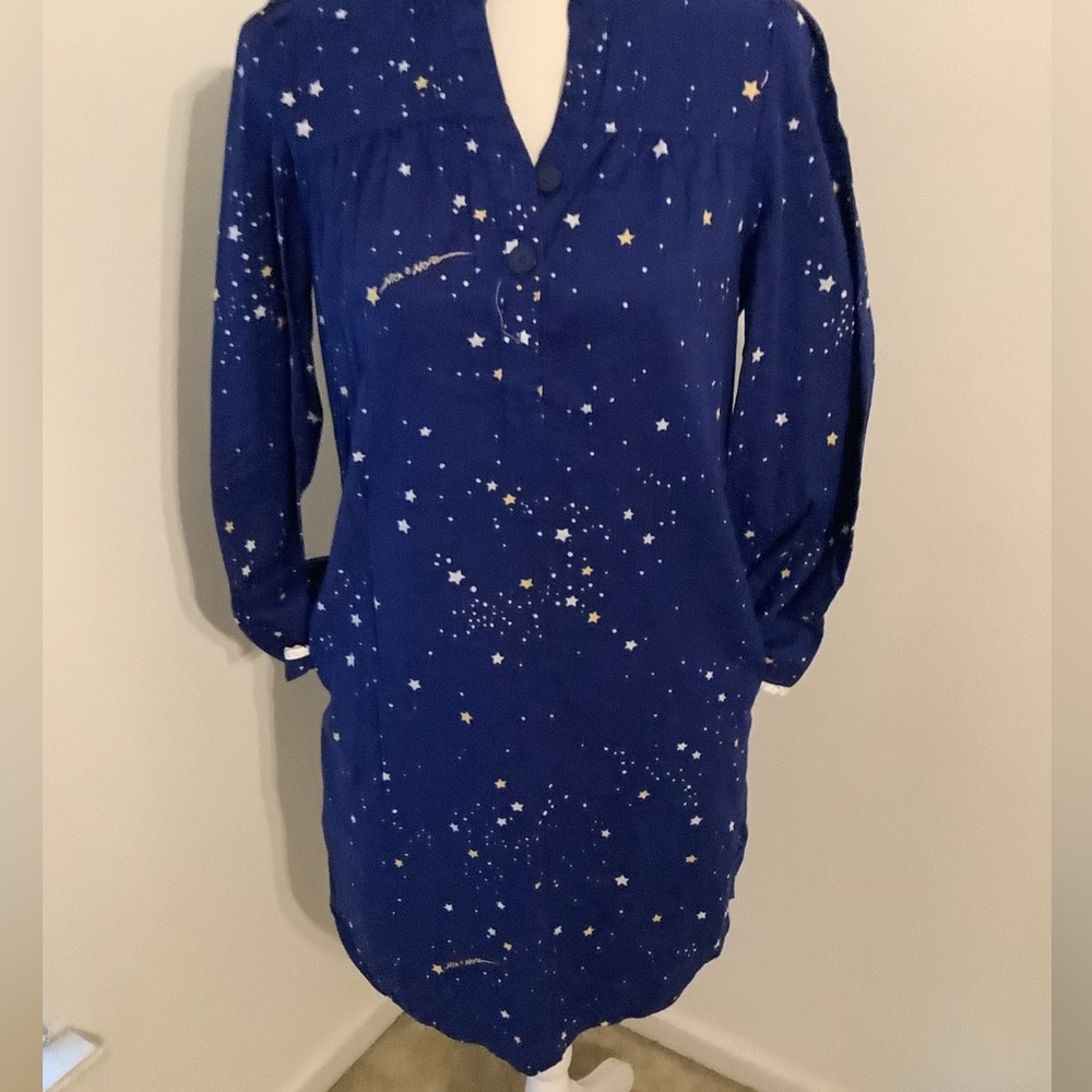 Nick & Nora White and Navy Star Print Sleep dress